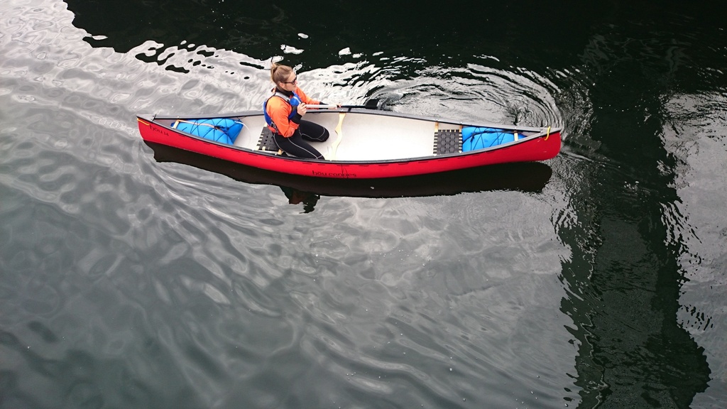 Hou 14 Canoe